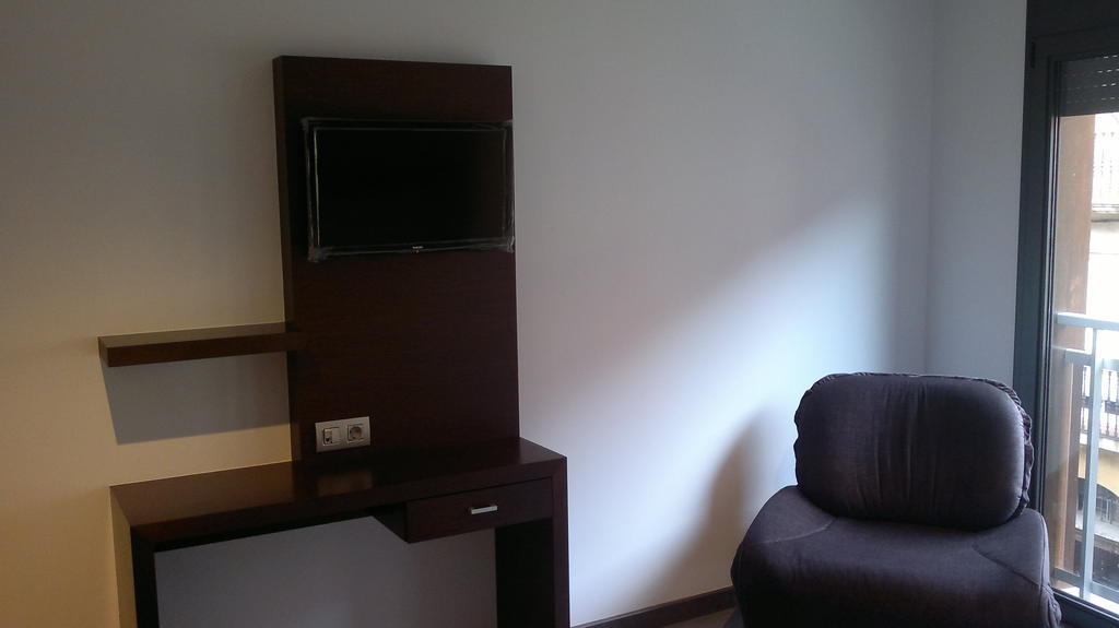 Hotel 9 Sant Antoni Ribes De Freser Zimmer foto